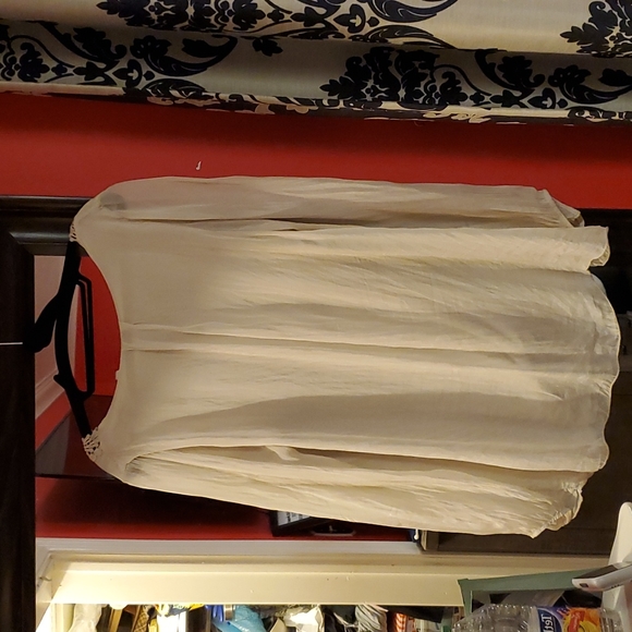 Cream blouse Size lg - Picture 2 of 2